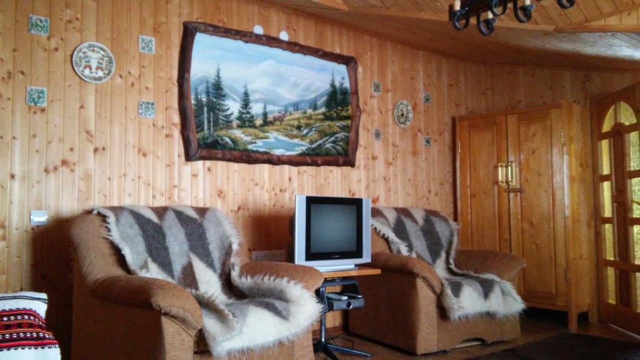 Hotel Karpatskyi Gomin Vorochta Exteriér fotografie